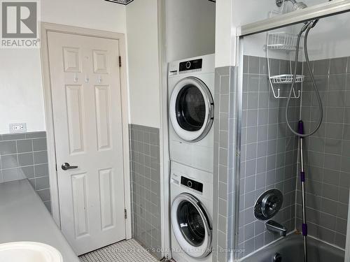 5 Marilake Drive, Toronto, ON - Indoor Photo Showing Laundry Room