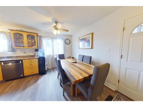 1213 10Th Avenue S, Cranbrook, BC - Indoor Photo Showing Dining Room