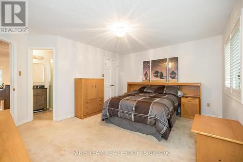 9 Briarwood Drive, New Tecumseth, ON - Indoor Photo Showing Bedroom