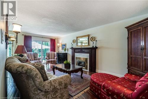 2169 Mystic Court, Burlington, ON - Indoor Photo Showing Living Room With Fireplace