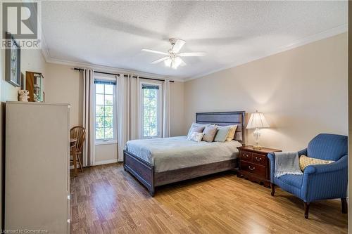 2169 Mystic Court, Burlington, ON - Indoor Photo Showing Bedroom