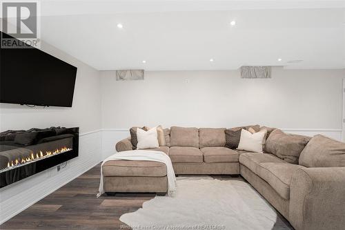 181 Diane Crescent, Lakeshore, ON - Indoor Photo Showing Living Room With Fireplace