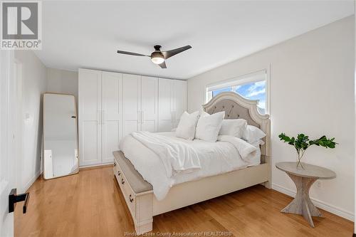 181 Diane Crescent, Lakeshore, ON - Indoor Photo Showing Bedroom