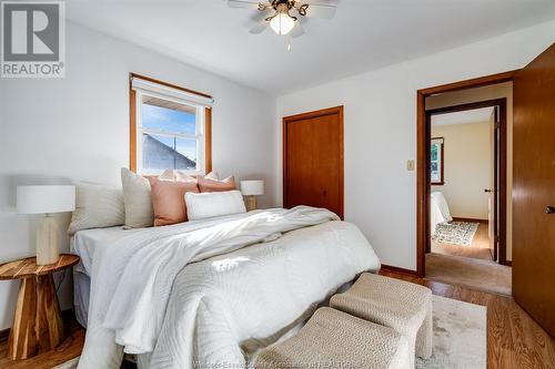 88 Sherman Road, Kingsville, ON - Indoor Photo Showing Bedroom