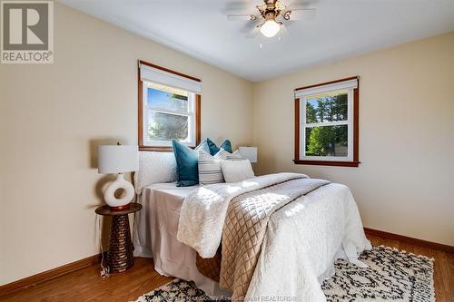 88 Sherman Road, Kingsville, ON - Indoor Photo Showing Bedroom