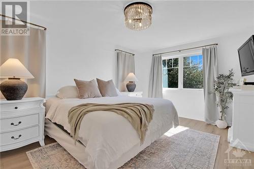 425 Riverboat Heights, Ottawa, ON - Indoor Photo Showing Bedroom