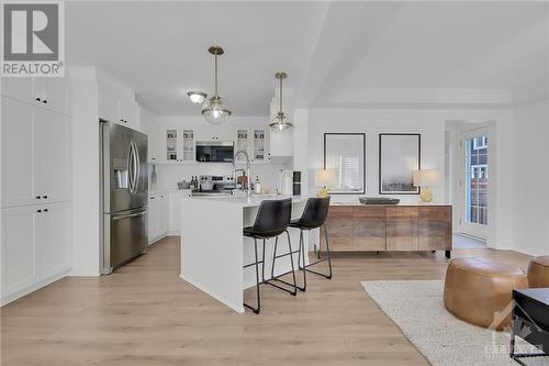 425 Riverboat Heights, Ottawa, ON - Indoor Photo Showing Kitchen With Upgraded Kitchen