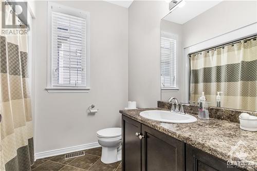 406 Blackleaf Drive, Ottawa, ON - Indoor Photo Showing Bathroom