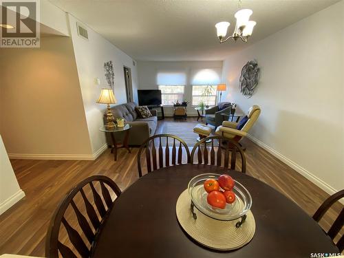 306 57 Russell Drive, Yorkton, SK - Indoor Photo Showing Dining Room