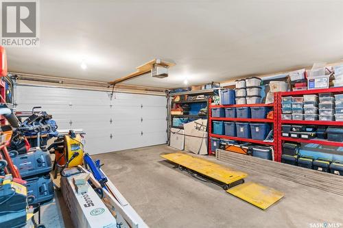 3103 Caen Street, Saskatoon, SK - Indoor Photo Showing Garage