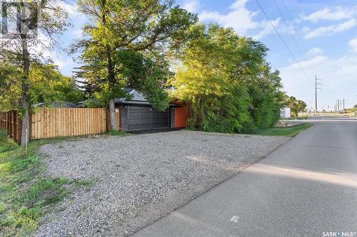 3103 Caen Street, Saskatoon, SK - Outdoor