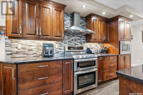 3103 Caen Street, Saskatoon, SK - Indoor Photo Showing Kitchen