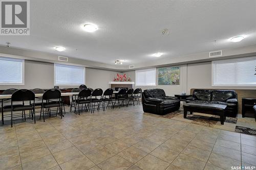 301 6345 Rochdale Boulevard, Regina, SK - Indoor