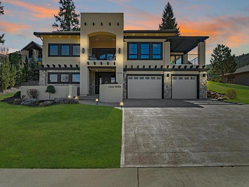 1709 Cheakamus Drive, Kamloops, BC - Outdoor With Facade