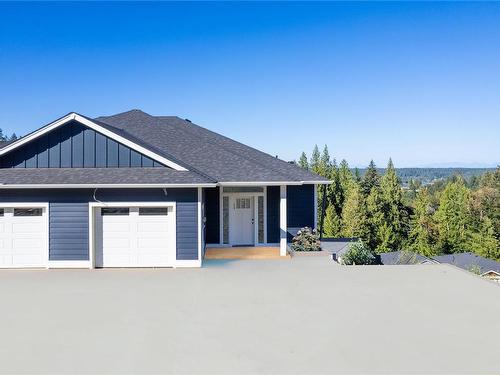 416 Colonia Dr, Ladysmith, BC 