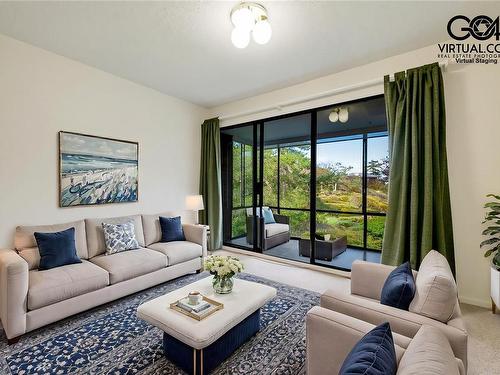 412-1433 Faircliff Lane, Victoria, BC - Indoor Photo Showing Living Room