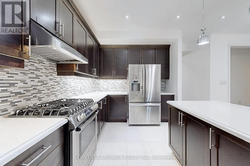 1008 Sherman Brock Circle, Newmarket, ON - Indoor Photo Showing Kitchen With Stainless Steel Kitchen With Upgraded Kitchen