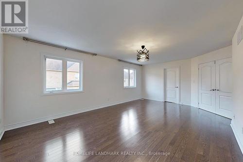 1008 Sherman Brock Circle, Newmarket, ON - Indoor Photo Showing Other Room