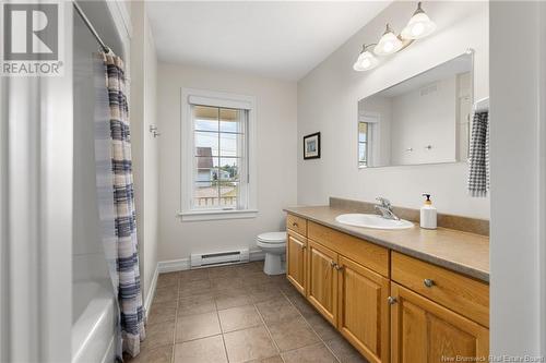 128 Aurele Cormier Street, Shediac, NB - Indoor Photo Showing Bathroom