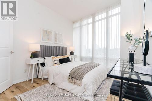 605 - 15 Windermere Avenue, Toronto (High Park-Swansea), ON - Indoor Photo Showing Bedroom