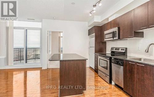 3602 - 385 Prince Of Wales Drive, Mississauga (City Centre), ON - Indoor Photo Showing Kitchen With Stainless Steel Kitchen