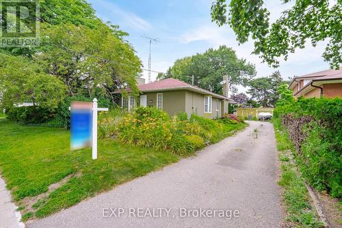 1635 Kenmuir Avenue, Mississauga, ON - Outdoor