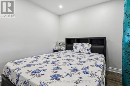 5 Mcclure Avenue, Brampton (Northwood Park), ON - Indoor Photo Showing Bedroom