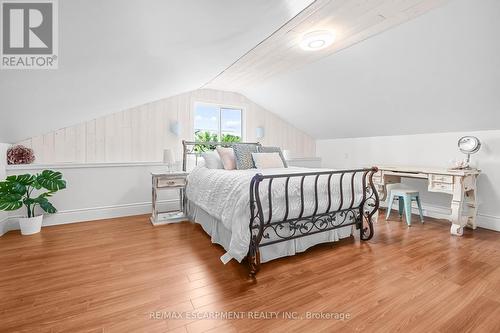 5407 Murray Crescent, Burlington (Appleby), ON - Indoor Photo Showing Bedroom