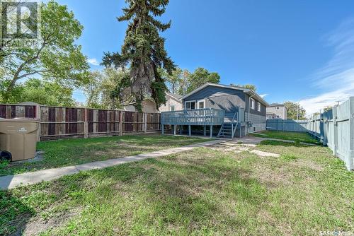 1201 Queen Street, Regina, SK - Outdoor