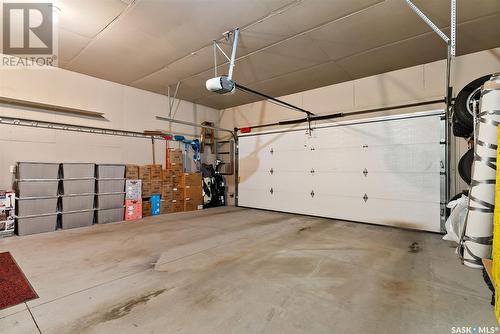 7902 Gordon Staseson Boulevard, Regina, SK - Indoor Photo Showing Garage