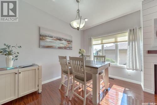 16 1590 4Th Avenue Nw, Moose Jaw, SK - Indoor Photo Showing Dining Room