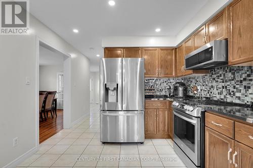 2079 Foxwood Avenue, London, ON - Indoor Photo Showing Kitchen