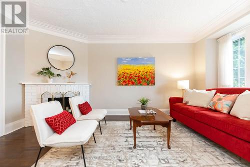 61 Yonge Boulevard, Toronto (Lawrence Park North), ON - Indoor Photo Showing Living Room