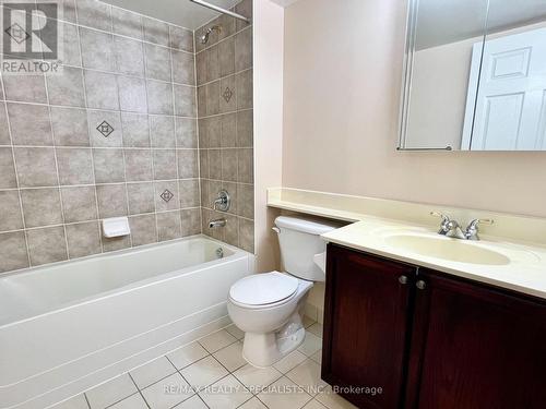 201 - 4889 Kimbermount Avenue, Mississauga, ON - Indoor Photo Showing Bathroom