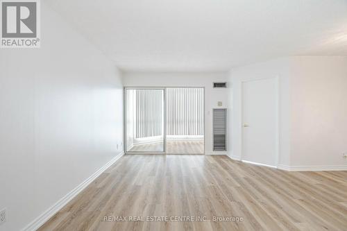 1002 - 145 Hillcrest Avenue, Mississauga, ON - Indoor Photo Showing Other Room