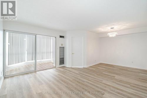 1002 - 145 Hillcrest Avenue, Mississauga (Cooksville), ON - Indoor Photo Showing Other Room