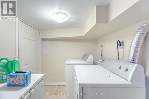 33 Cottongrass Lane, Brampton (Sandringham-Wellington), ON - Indoor Photo Showing Laundry Room