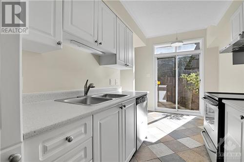 114 Corsica Private, Ottawa, ON - Indoor Photo Showing Kitchen With Double Sink