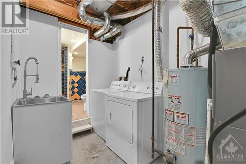 114 Corsica Private, Ottawa, ON - Indoor Photo Showing Laundry Room