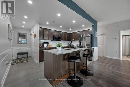 423 - 1440 Gordon Street, Guelph (Pine Ridge), ON - Indoor Photo Showing Kitchen With Upgraded Kitchen