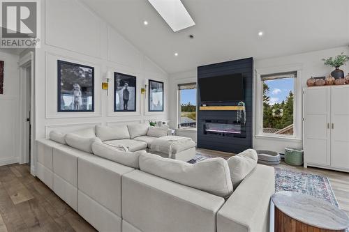 180 Diamond Marsh Drive, St. John'S, NL - Indoor Photo Showing Living Room With Fireplace