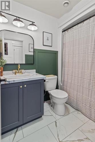 180 Diamond Marsh Drive, St. John'S, NL - Indoor Photo Showing Bathroom