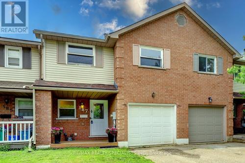 187 Ironstone Drive, Cambridge, ON - Outdoor