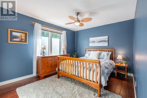 40 John Martin Court, Hamilton, ON - Indoor Photo Showing Bedroom