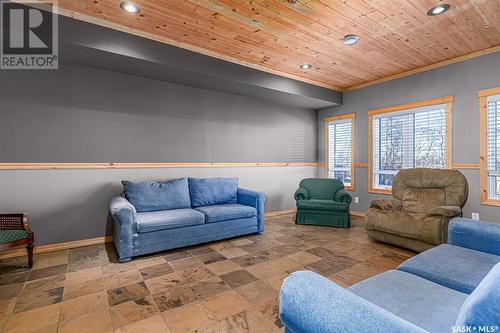 6 Joanette Drive, Leask Rm No. 464, SK - Indoor Photo Showing Living Room