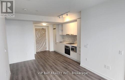 6005 - 138 Downes Street, Toronto, ON - Indoor Photo Showing Kitchen