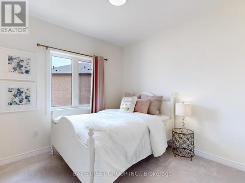 68 Boiton Street, Richmond Hill, ON - Indoor Photo Showing Bedroom