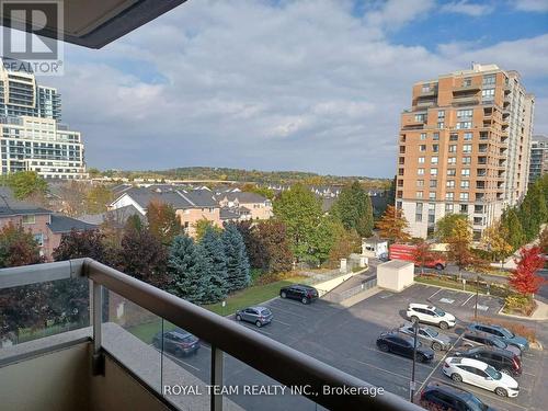 516 - 9 Northern Heights Drive, Richmond Hill, ON - Outdoor