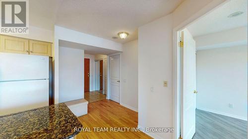 516 - 9 Northern Heights Drive, Richmond Hill, ON - Indoor Photo Showing Other Room