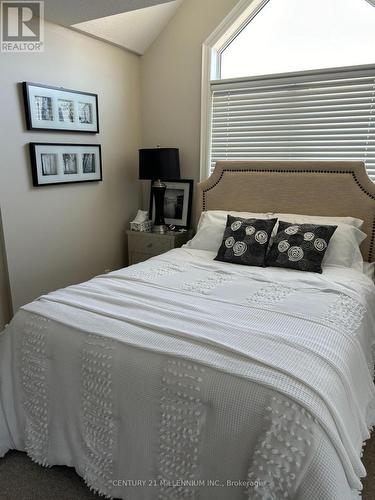 2 Lett Avenue, Collingwood, ON - Indoor Photo Showing Bedroom